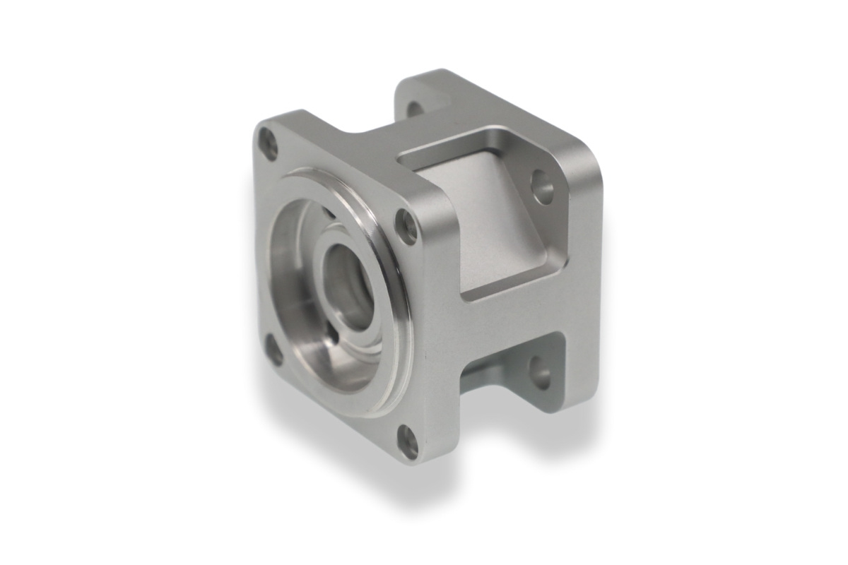 CNC-Schleifen-Aluminium-Beratronic-1